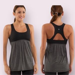 lululemon Run Your Heart Out Tank‎ Top Black Gray Built-In Bra Size 4